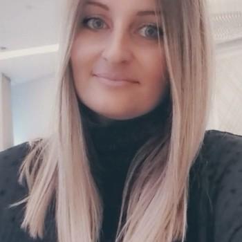 Jelena Dumić