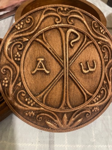 Ukrasna kutija Hristov monogram, autor Marijana Djukic