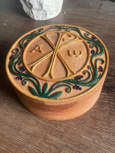 Ukrasna kutija Hristov monogram, autor Marijana Djukic