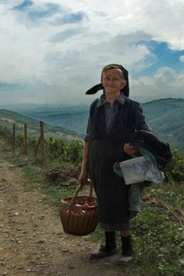 Žena sa korpom, autor Слободан Симић